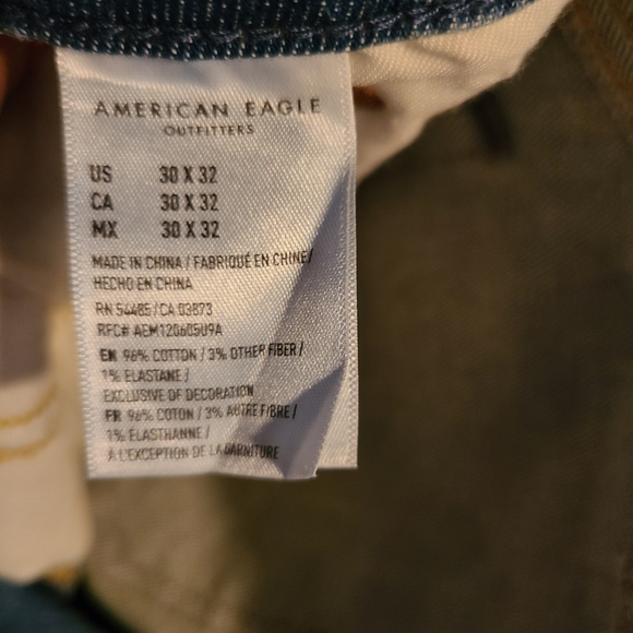 Nwot Mens American Eagle 30x32 Distressed Jeans - Picture 5 of 6